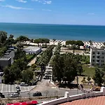 Belix Seaview Apartments